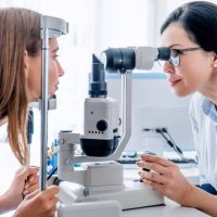 Diagnostika zraku na pracovisku: Zmerajte si dioptrie a zdravie zraku priamo vo firme